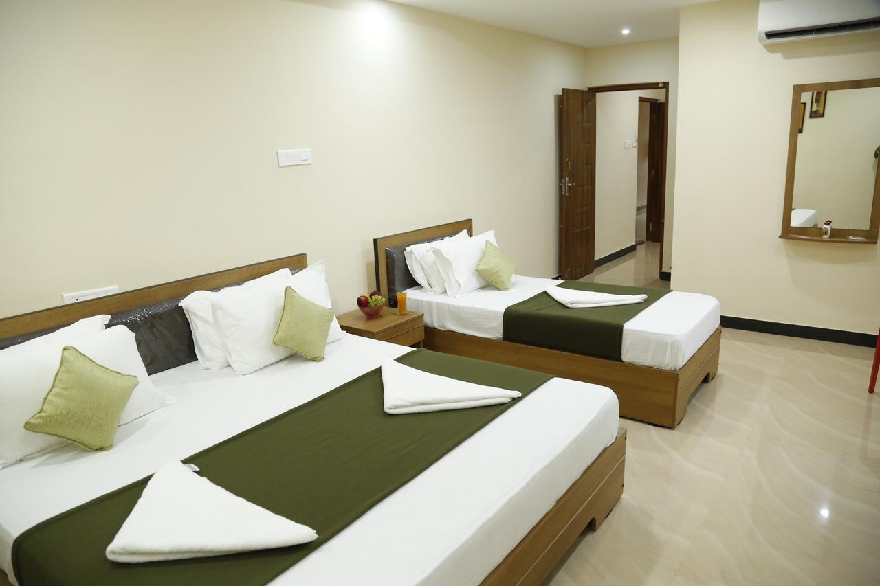 Hotel New Amirtham Inn Palni Exterior foto